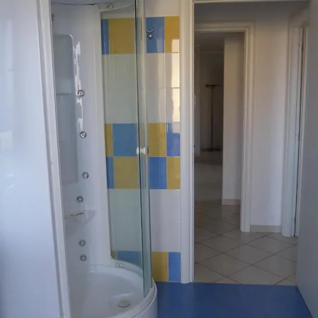 Marengo Hub Apartment *